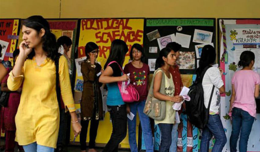 due to the delay of the result of cbse class 12th du closed the tab-2 admission process