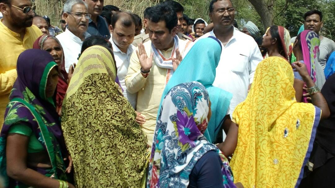 minister shrikant sharma inspection in sultanpur government hospital