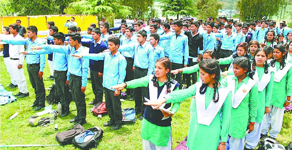 Resolve to save water on water accumulation day