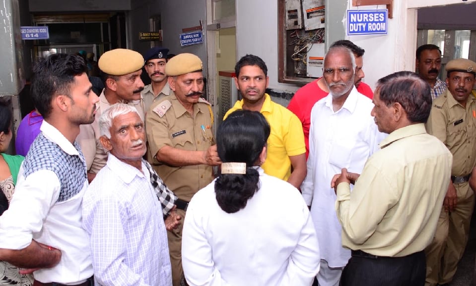 Another Patient Died Just After Operation at Una Hospital, Protest.