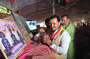 The ideal example of Jain saint renunciation