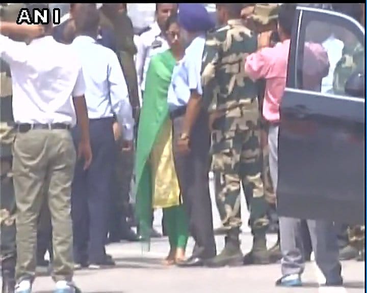 pakistan's islamabad court has been given the permission to Indian woman Uzma to travel to India