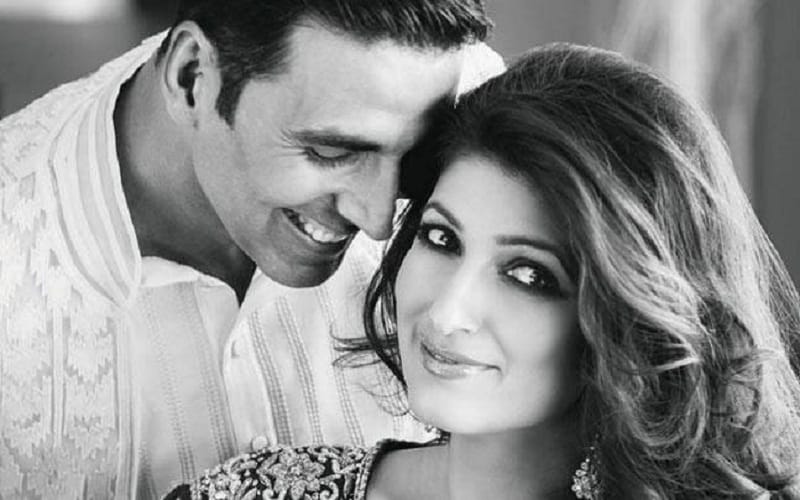 padman starrer akshay kumar crdited Twinkle Khanna and mother in law dimple kapadia for stylish look