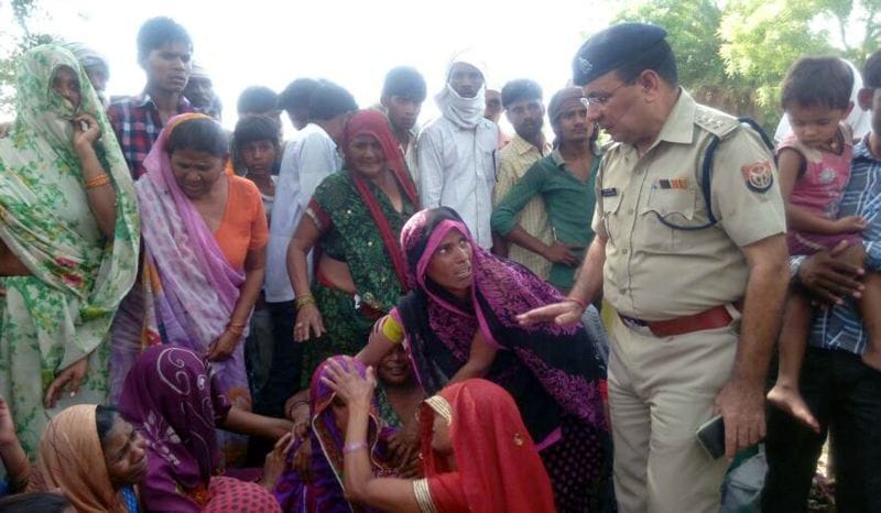 man deat during accident at aliganj patiyali highway