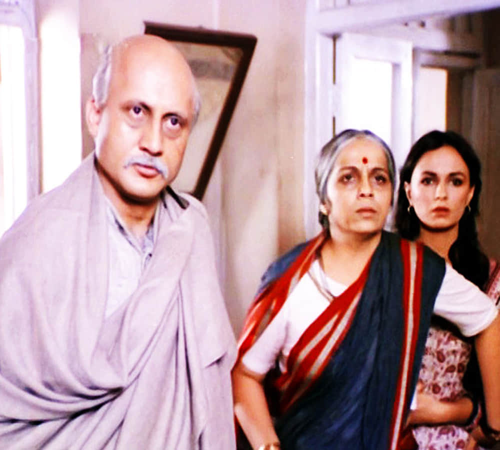 Anupam Kher Completed 37 Years In Film Inustry Actor Shares His Fist Film Saaransh Clip