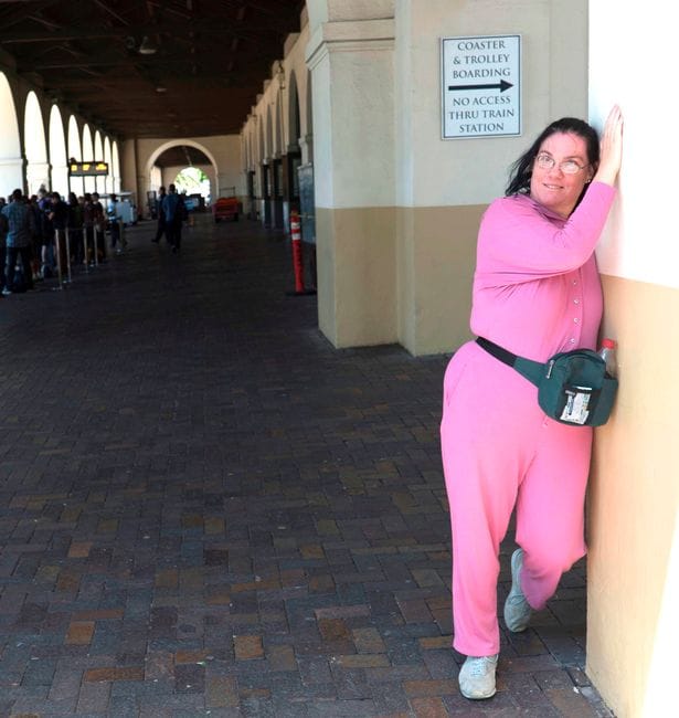 California women marries  railway station, she loved for  36 years