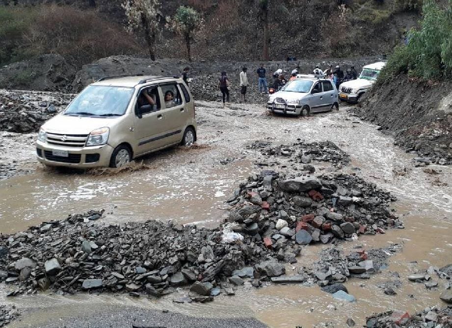  pilgrims discreasing to go kedarnath and badrinath