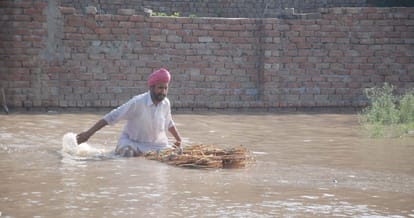Heavy rain across the country caused floods many people died in punjab and assam 
