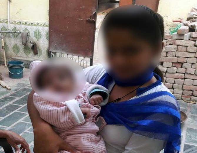 girl student of 12th class committed suicide irritating from the molestation