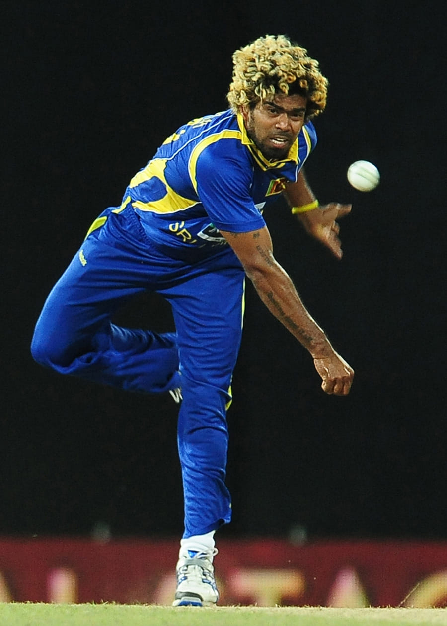 Video: Sri Lanka Pacer Lasith Malinga Turns Off-Spinner
