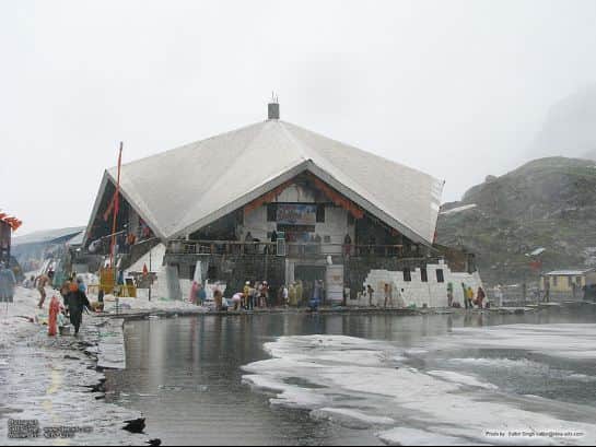 sikh people holy place shri hemkund sahib gurudwara at chamoli of uttrakhand