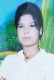 The body of the missing woman got hung on the tree in the forest