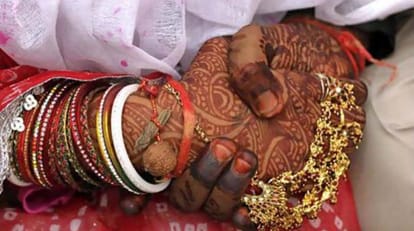 sisters in law marry each other in  Chhota Udepur Gujarat.