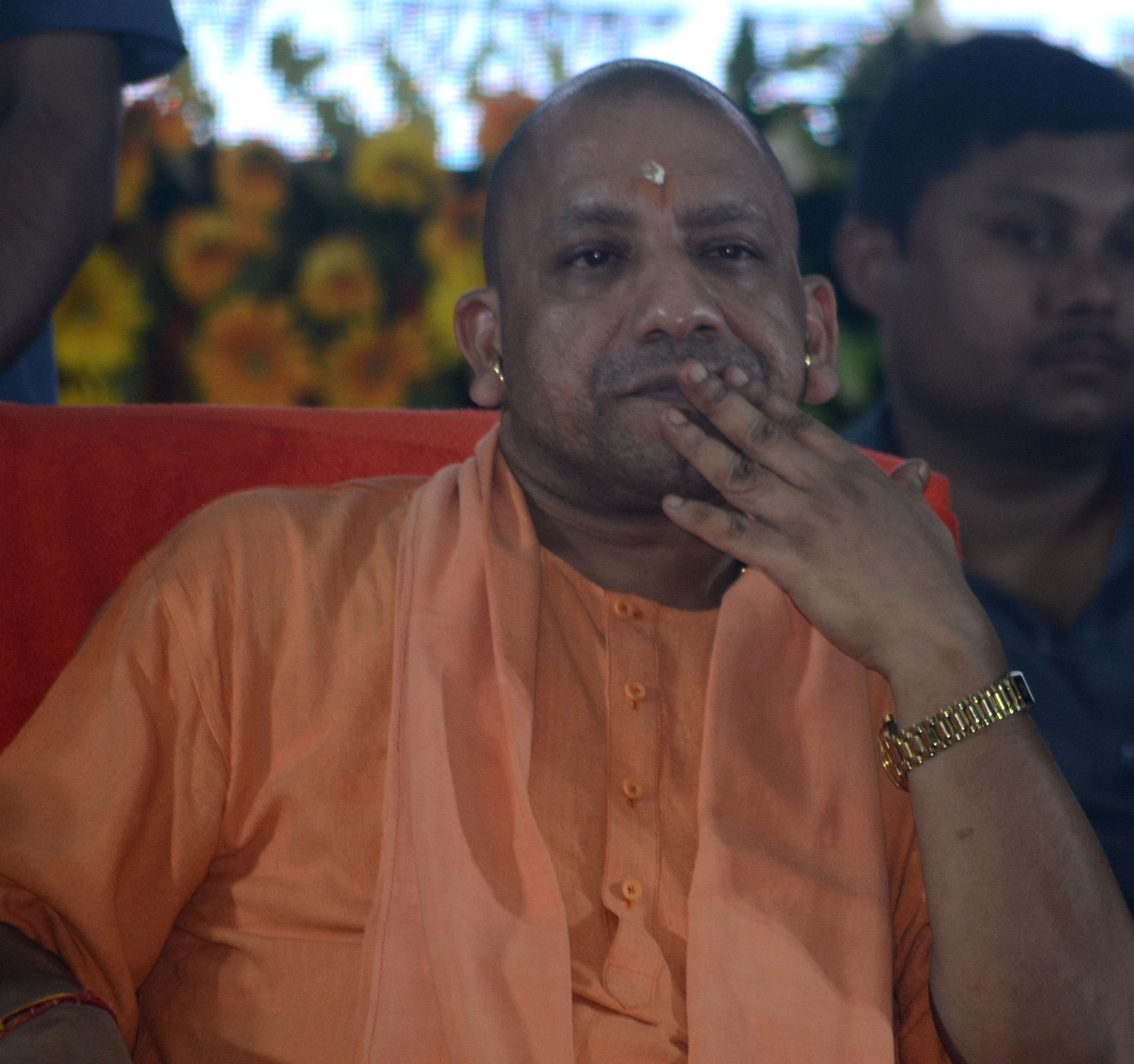 yogi government complete 100 days, varanasi devlopment slow