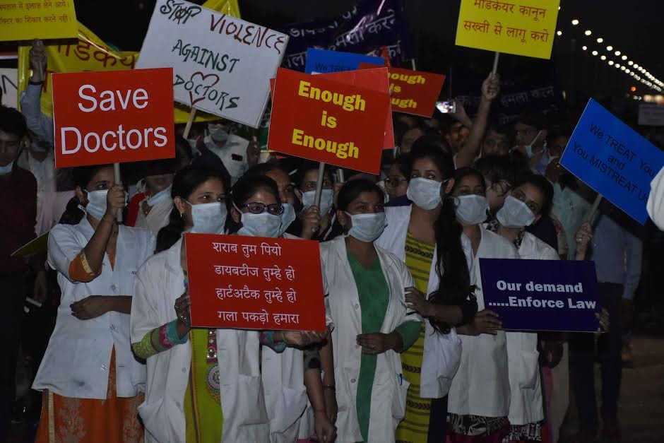medical services disbalanced after doctors on strike in jaipur