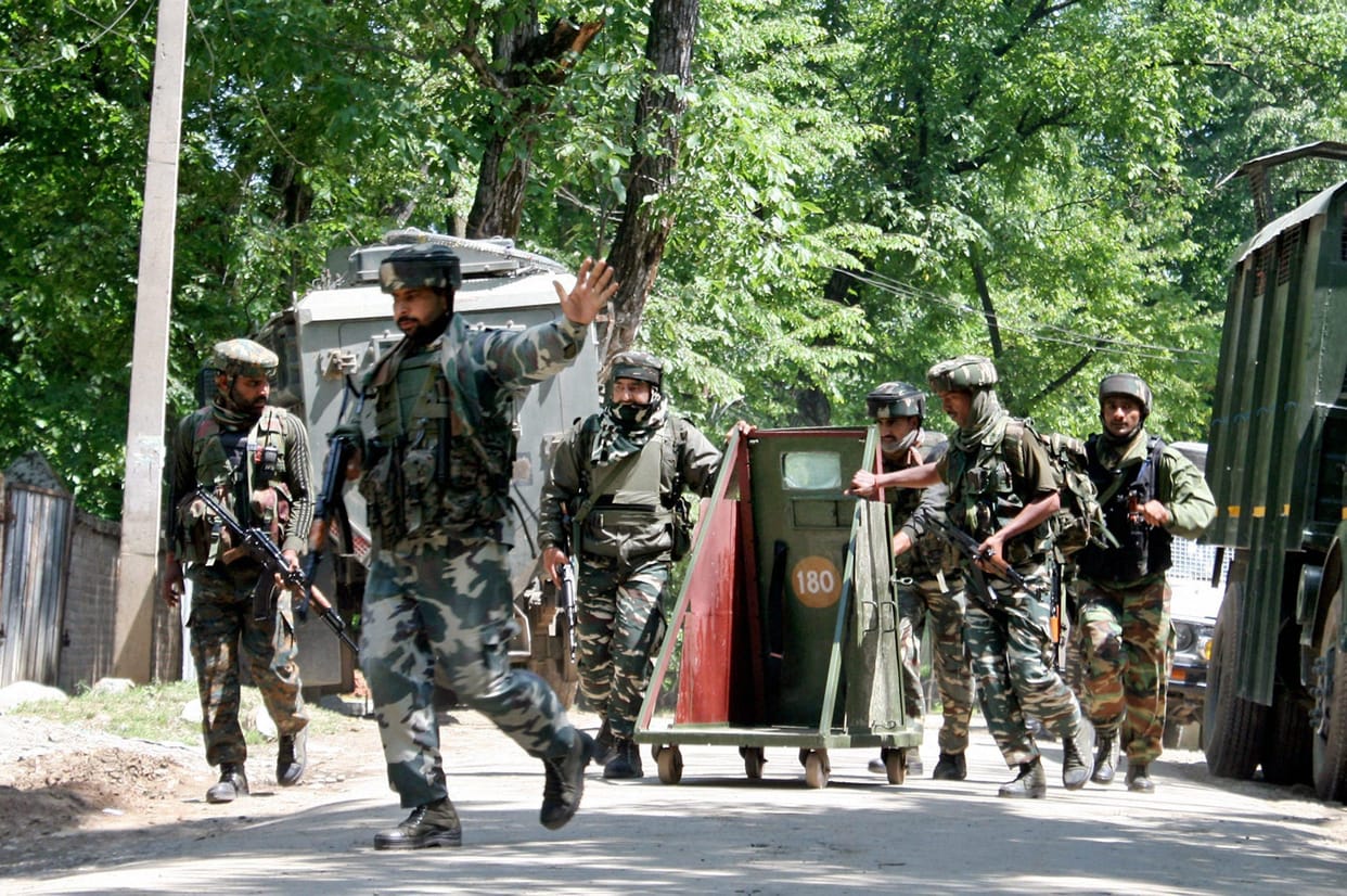 search operation by army and police in sopore of baramulla