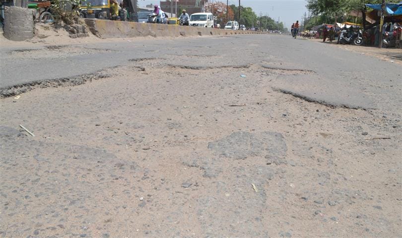 Explanation sought on sluggish roads to free the crater