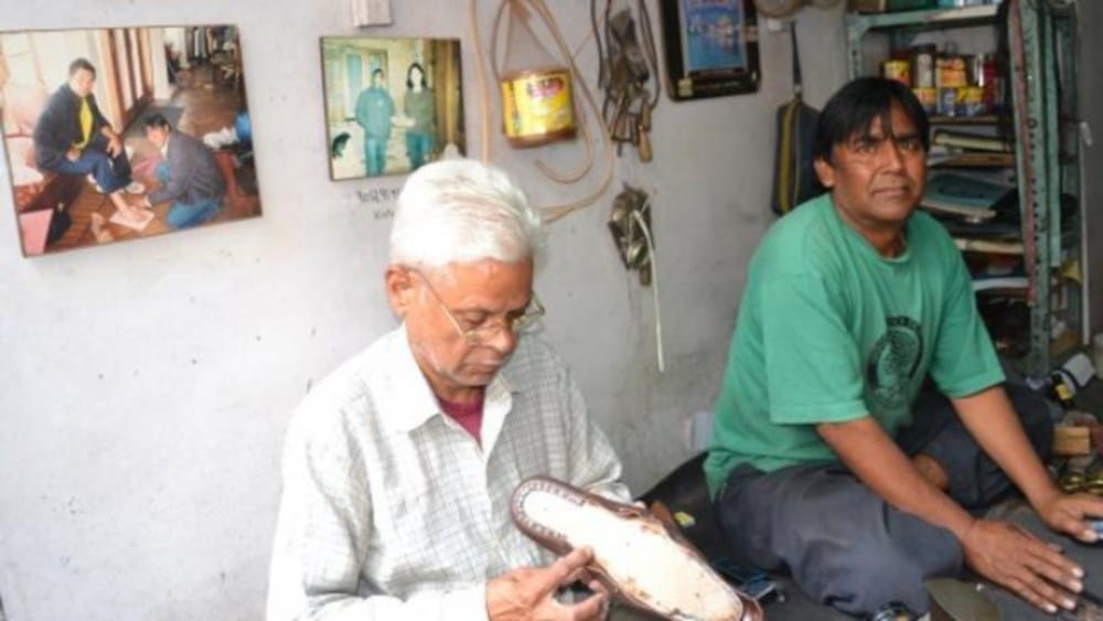 secret behind salman shoes in tubelight movie 
