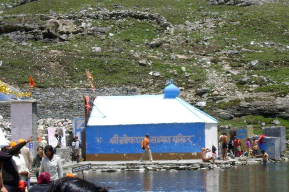 unknown fact about lakshmana temple in hemkund sahib 