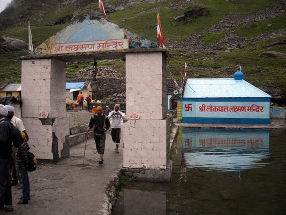 unknown fact about lakshmana temple in hemkund sahib 