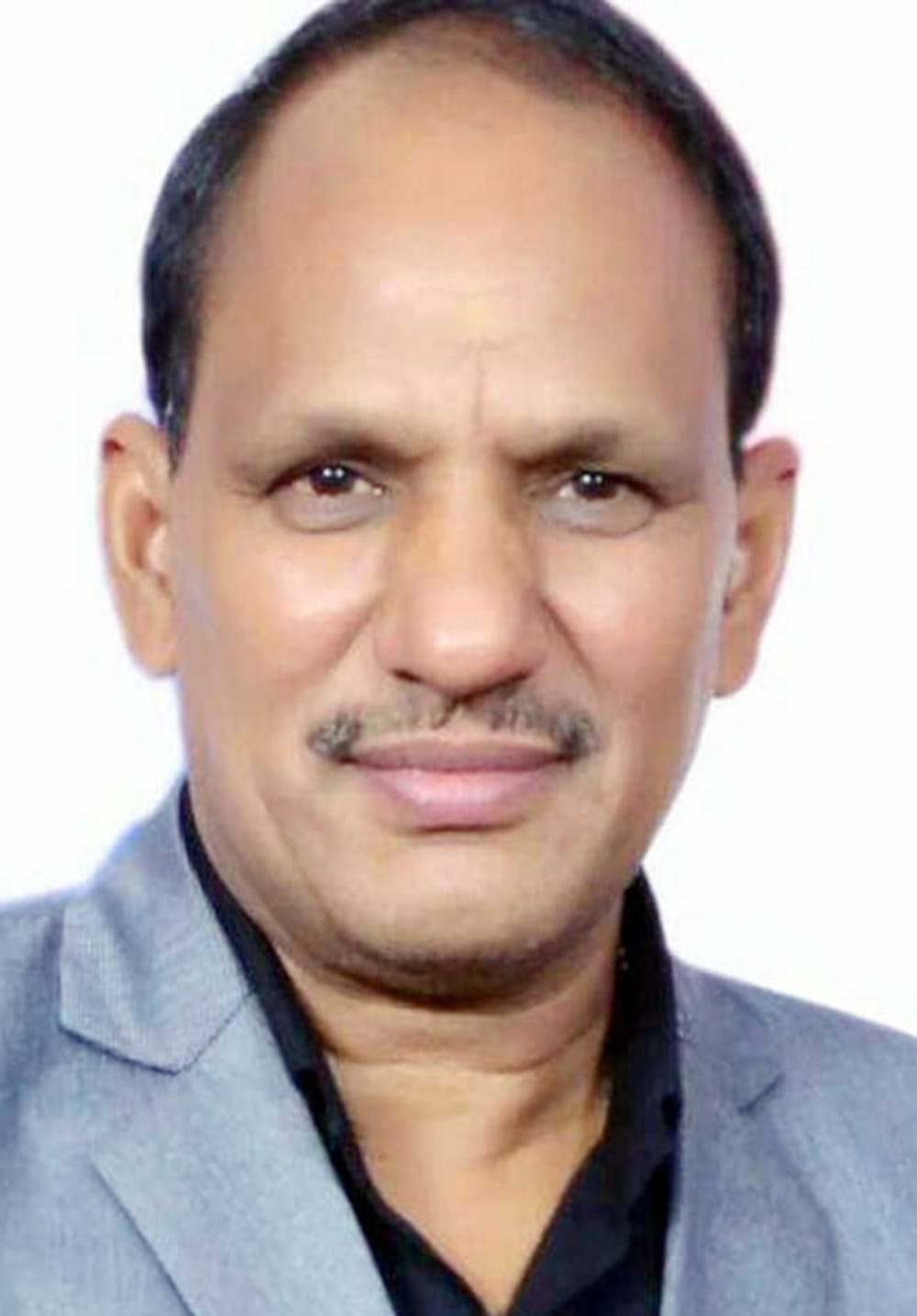 executive engineer blame that Lohaghat  MLA Puran Singh Furtiyal Threating him