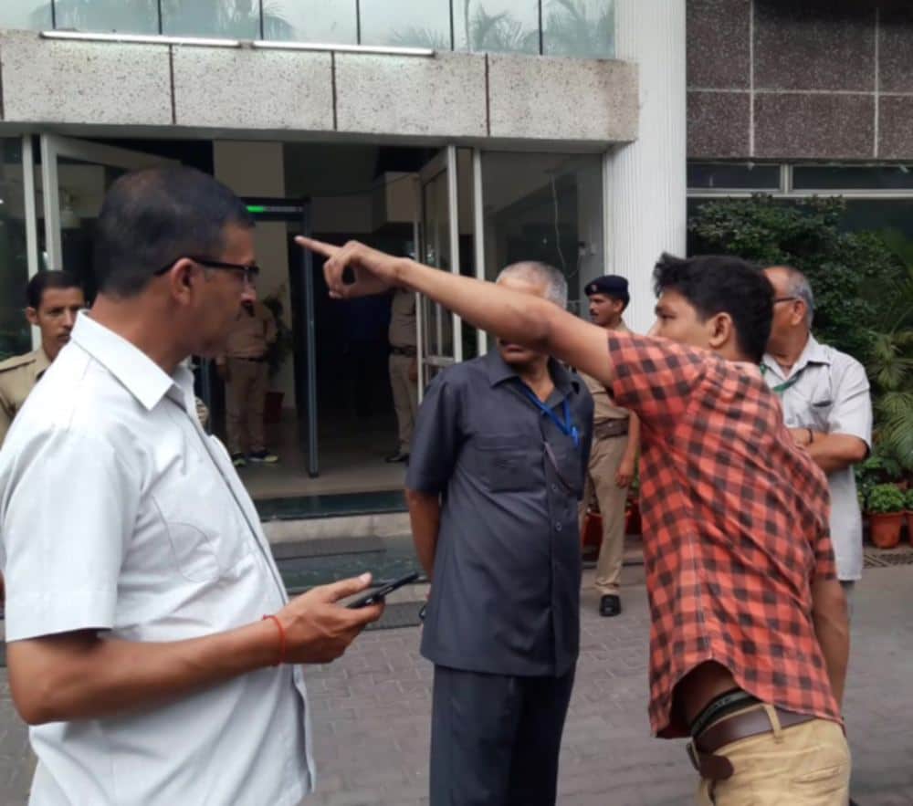 boy did ruckus in uttarakhand secretariat