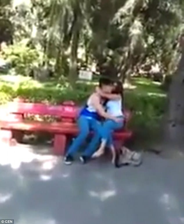 father films his daughter's cheater boyfriend