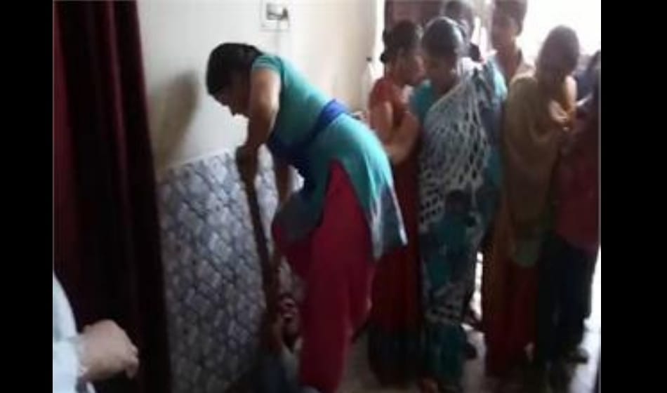 youth beaten to death by woman in ghaziabad crime news
