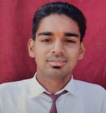 Topper of Rainbow Public School.