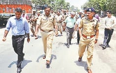 thodi der afsaron se uljhe fir maan gaye rahul