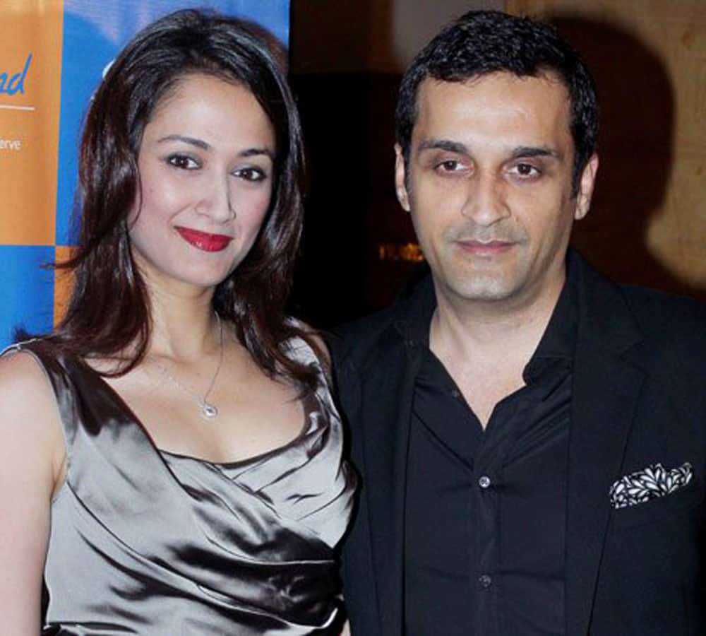 Birthday special shah rukh khan actress gayatri joshi
