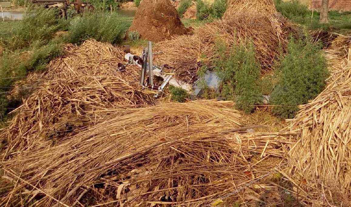 The storm triggered the life of two including Li Masum