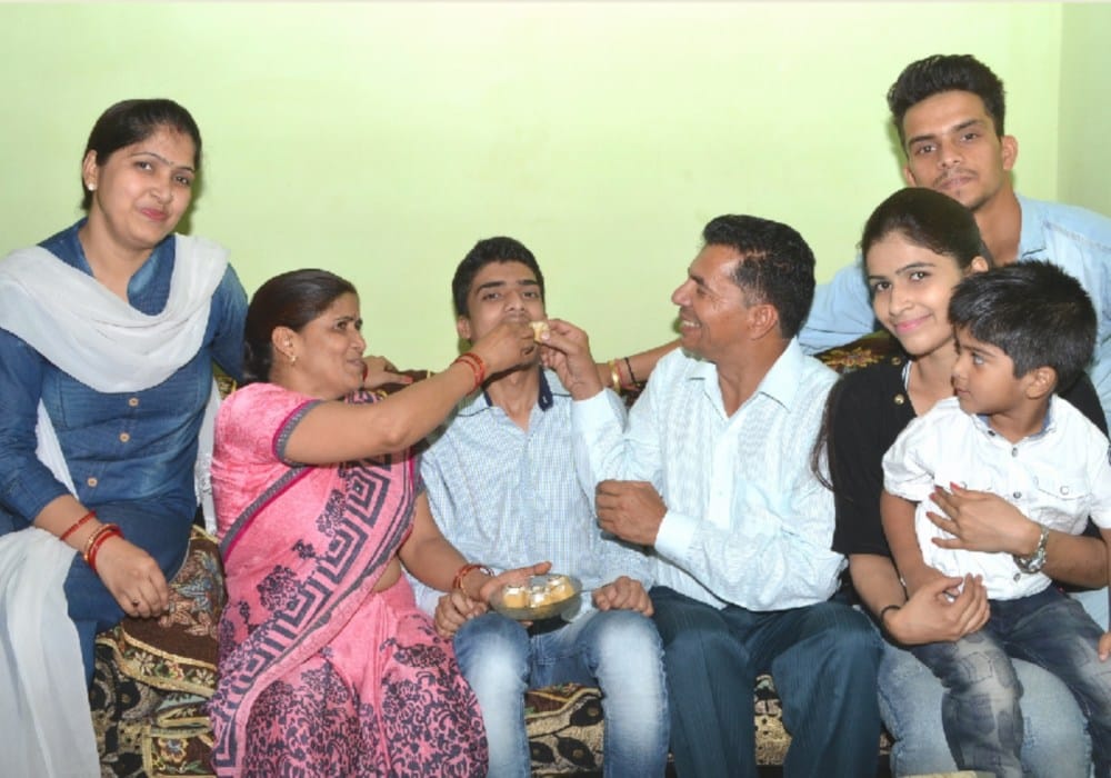ashish uniyal top in cbse 12th result in haridwar district