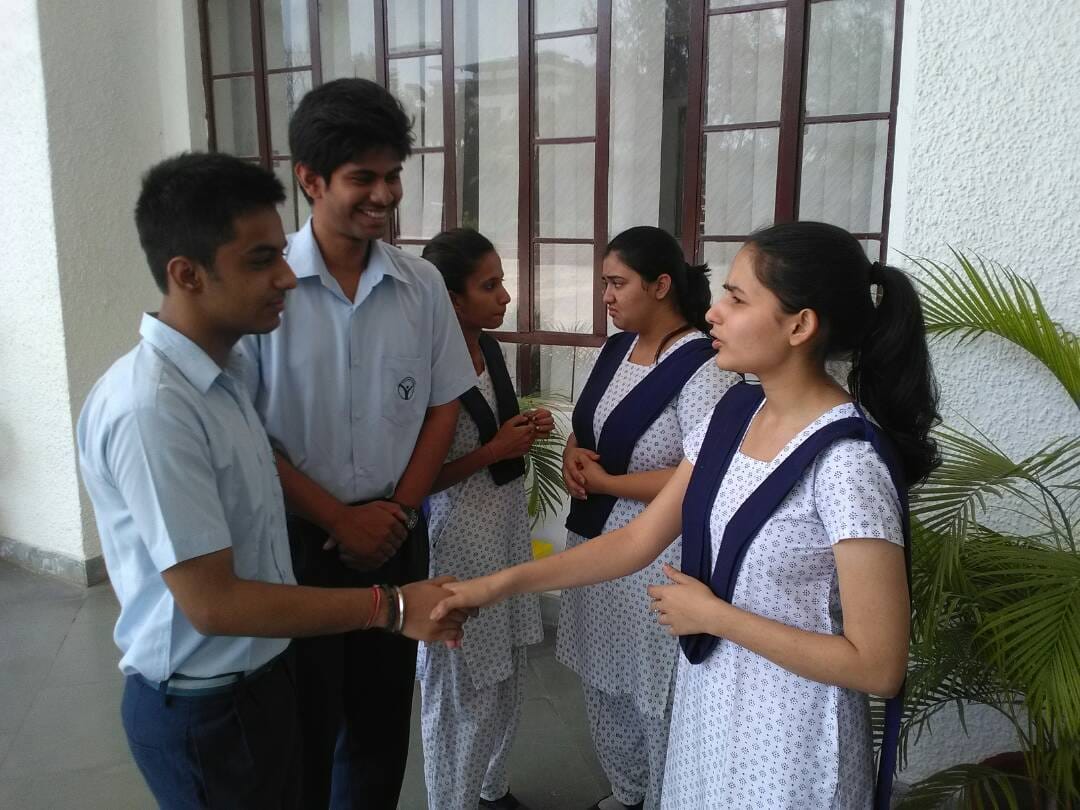 cbse 12th class result 2017 toppers