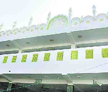Ramjan,s moon show, Roses starts from today