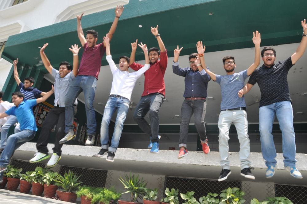 cbse 12th result 2017 dehradun reason toppers list