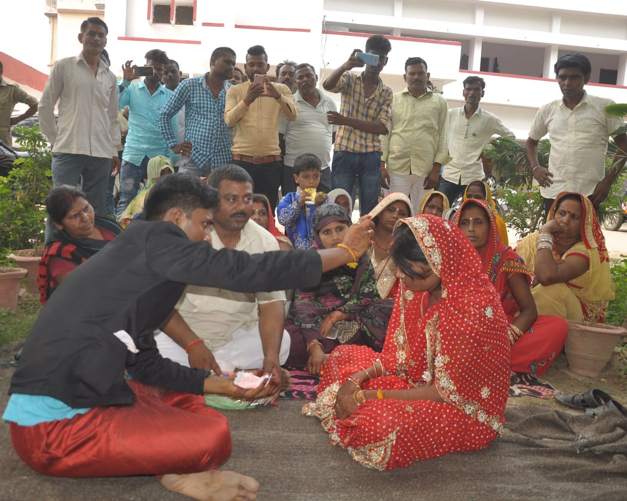 Marriage in police staion