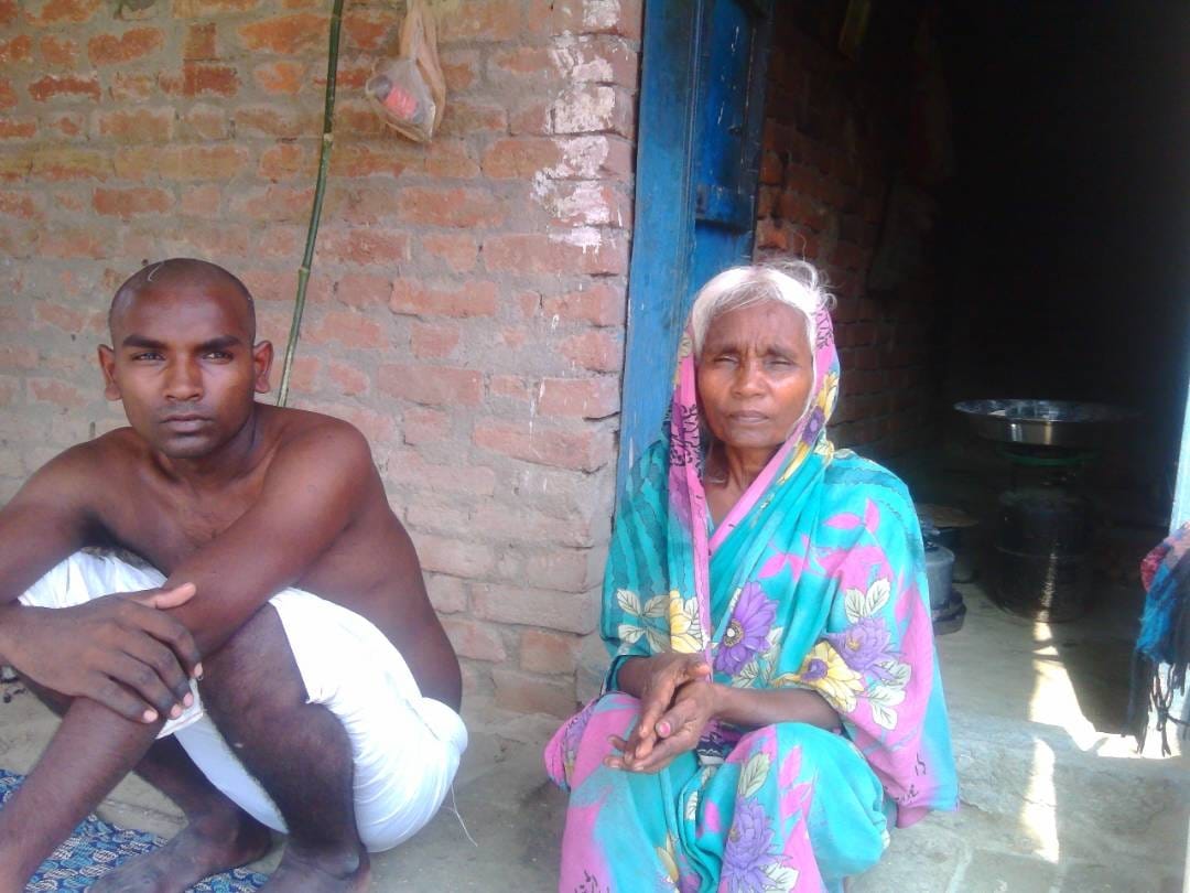 Humanity shrouts in Mau, elderly man death due to sickness and hunger 
