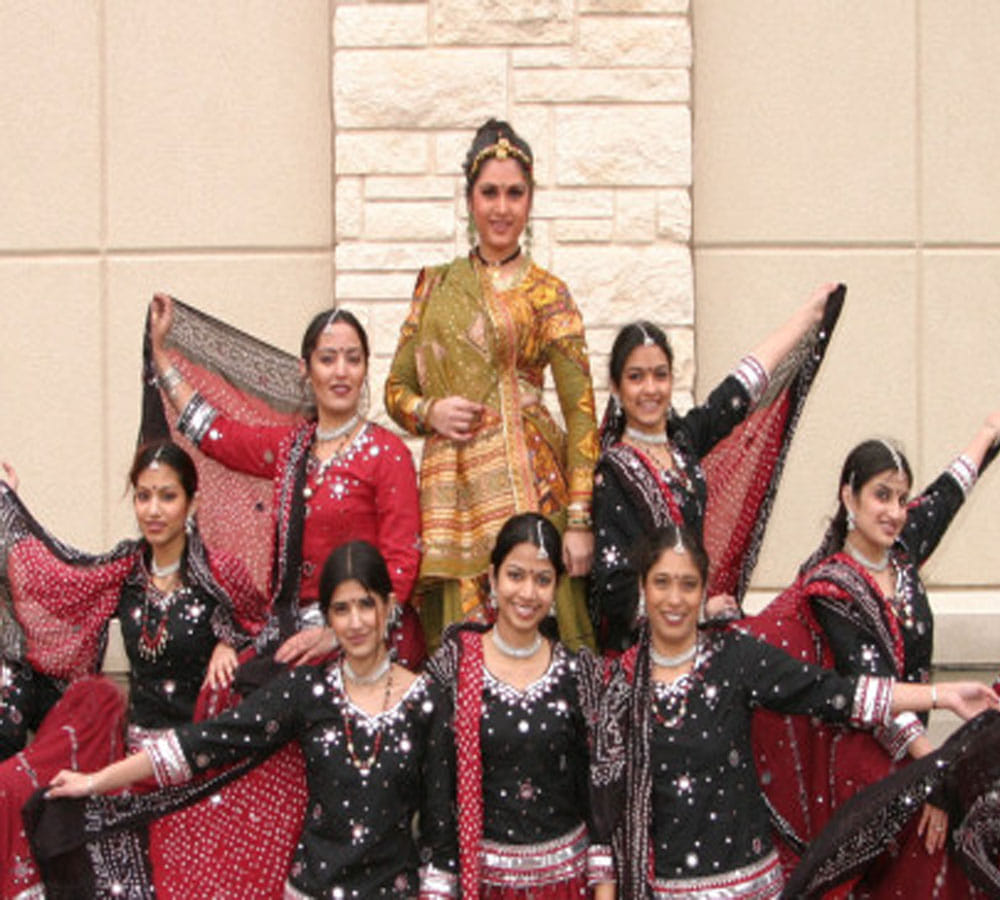 Meenakshi Seshadri disappeared from films, running Cherish Dance School in Dallas