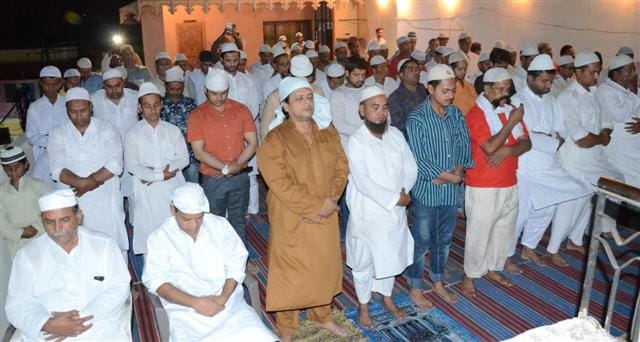 Mubarak: Honey Chand's Deedar, First Rosa Today