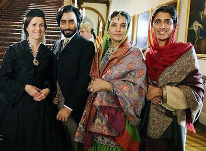shabana azmi, as mother of the last king duleep singh of punjab in the black pince