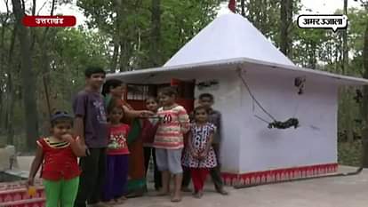 Here devotees offer ‘sickle’ after their wish gets fulfilled