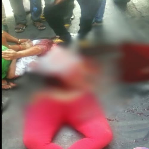 This video is being viral on social media, daughter screaming in her mother lap, 'Save your mother'