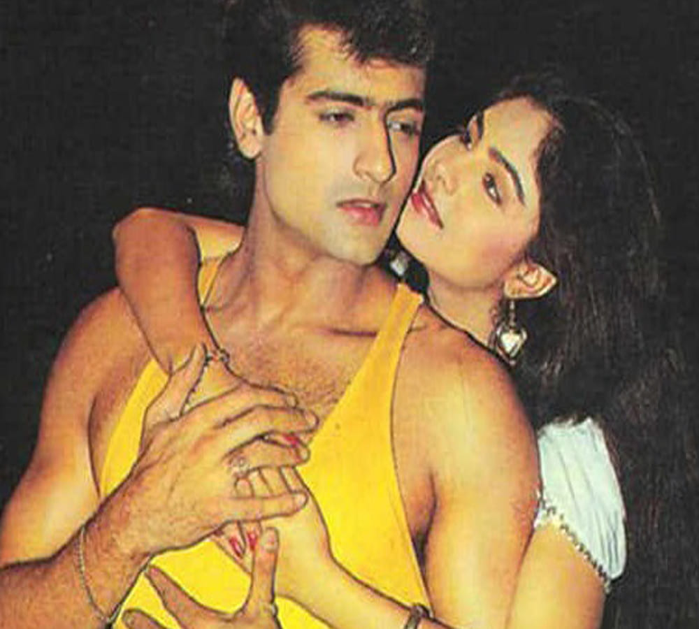 Ayesha Jhulka, co-star of Akshay Kumar, now into real estate, clothing and spa business