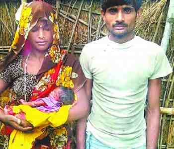 The newborn was thrown into the jungle, the villager adopted