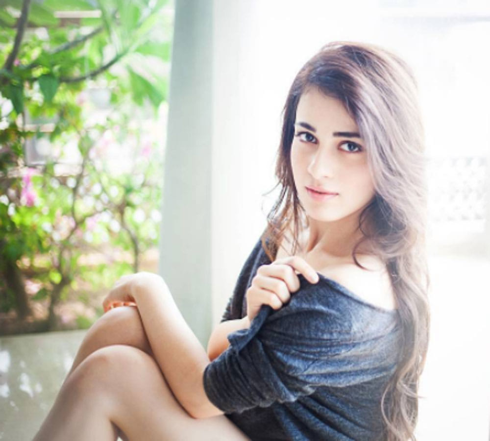 meri aashiqui tumse hi fame ishaani aka radhika madan shares her bold pics