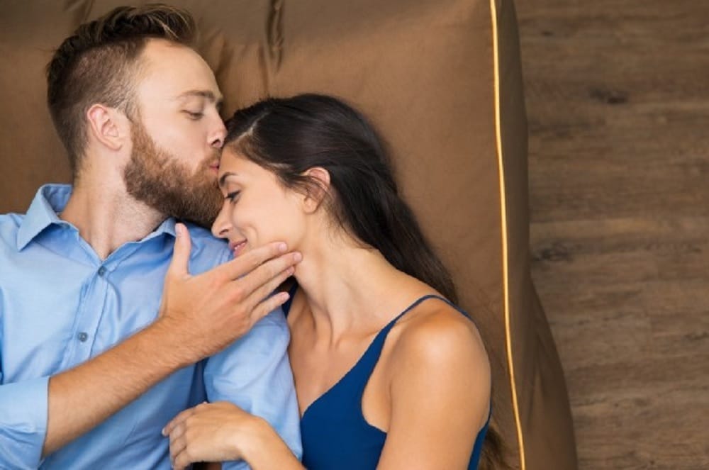 Never say these 5 awkward things to your partner before going to bed