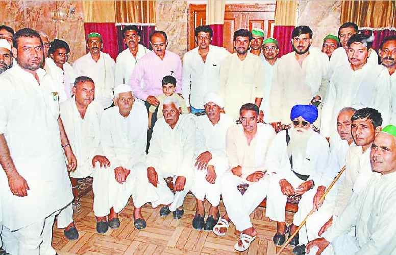 Announcement of the mahapanchayat in the Collectorate