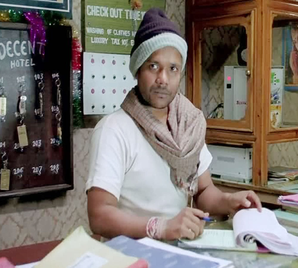 'Jab We Met' receptionist Teddy Maurya actually an art director and into theatre