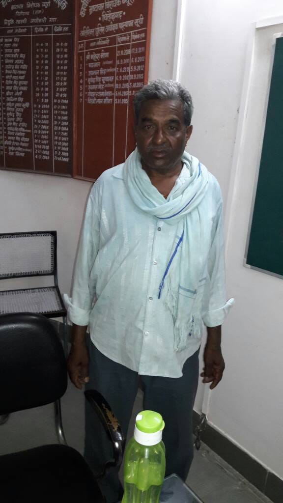  Arrested taking bribe instead of leaving the dam water in the canal at chittorgarh